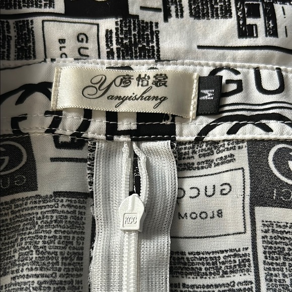 Gucci Black and White Sheath Dress with Mandarin Collar - Picture 5 of 5